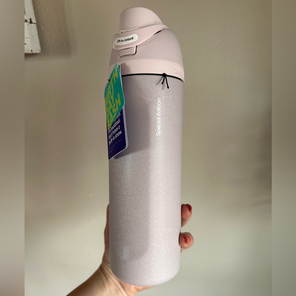 Owala Icy Champagne 24 oz Birthday bash bottle